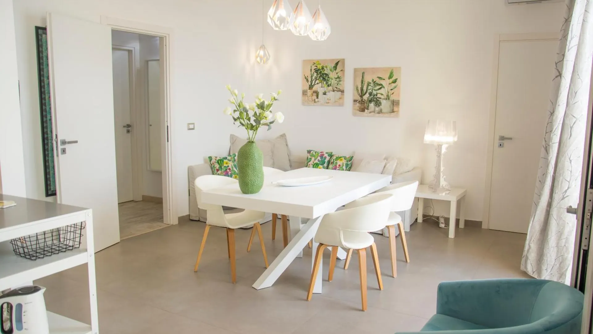 La Villa Di Nonna Pina Balestrate 0*,  Italien